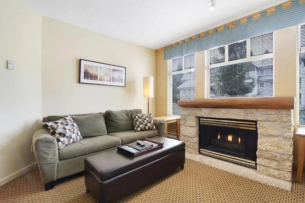 Whistler Town Plaza By Latour Hotels